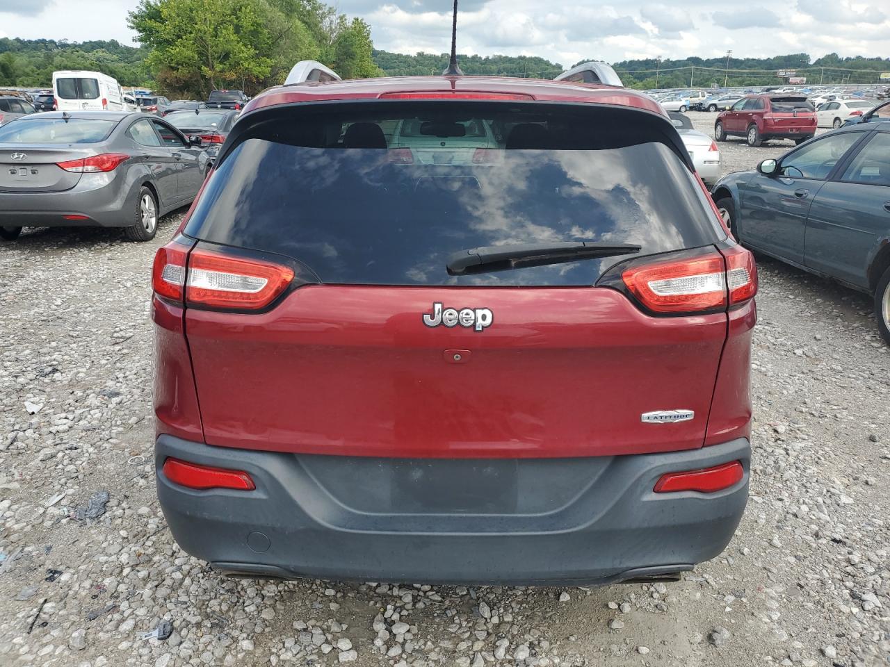 2015 JEEP CHEROKEE LATITUDE photo 16