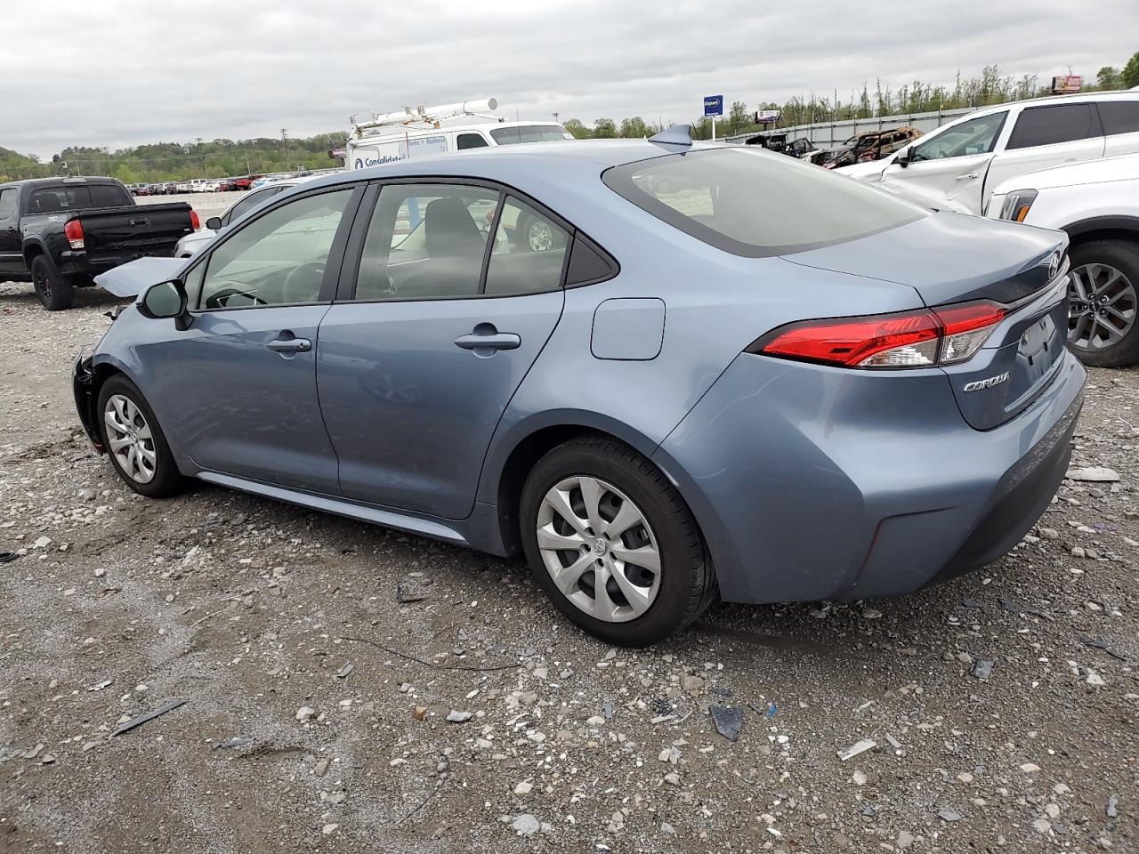 2023 TOYOTA COROLLA LE photo 3