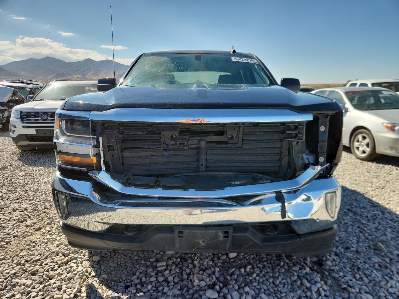 2017 CHEVROLET SILVERADO K1500 LT photo 13