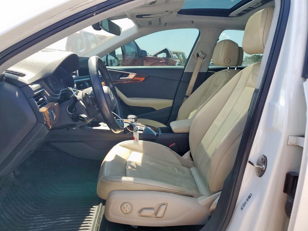 2017 AUDI A4 PREMIUM photo 19