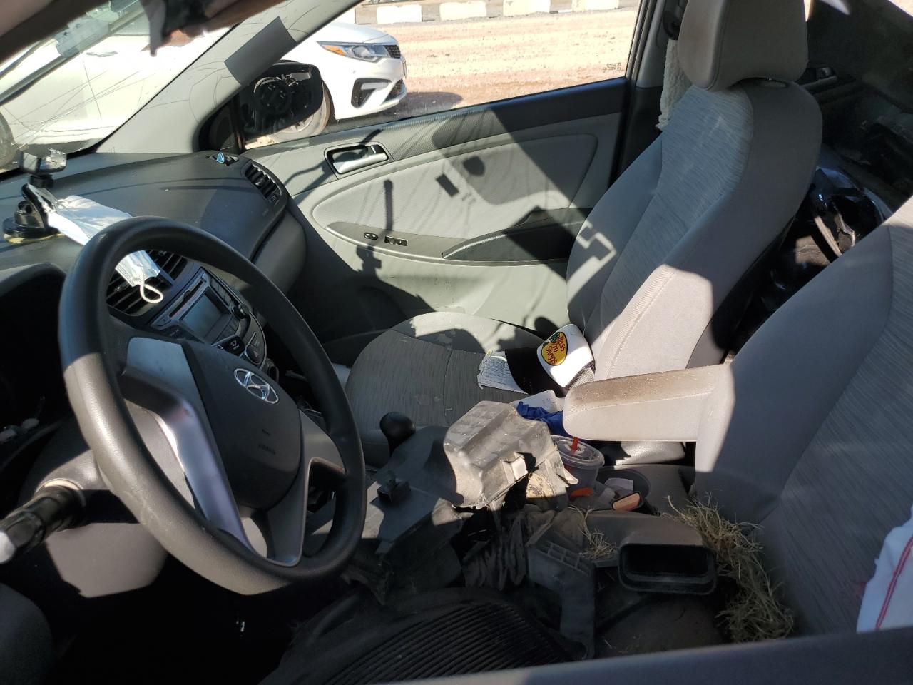 2017 HYUNDAI ACCENT photo 13