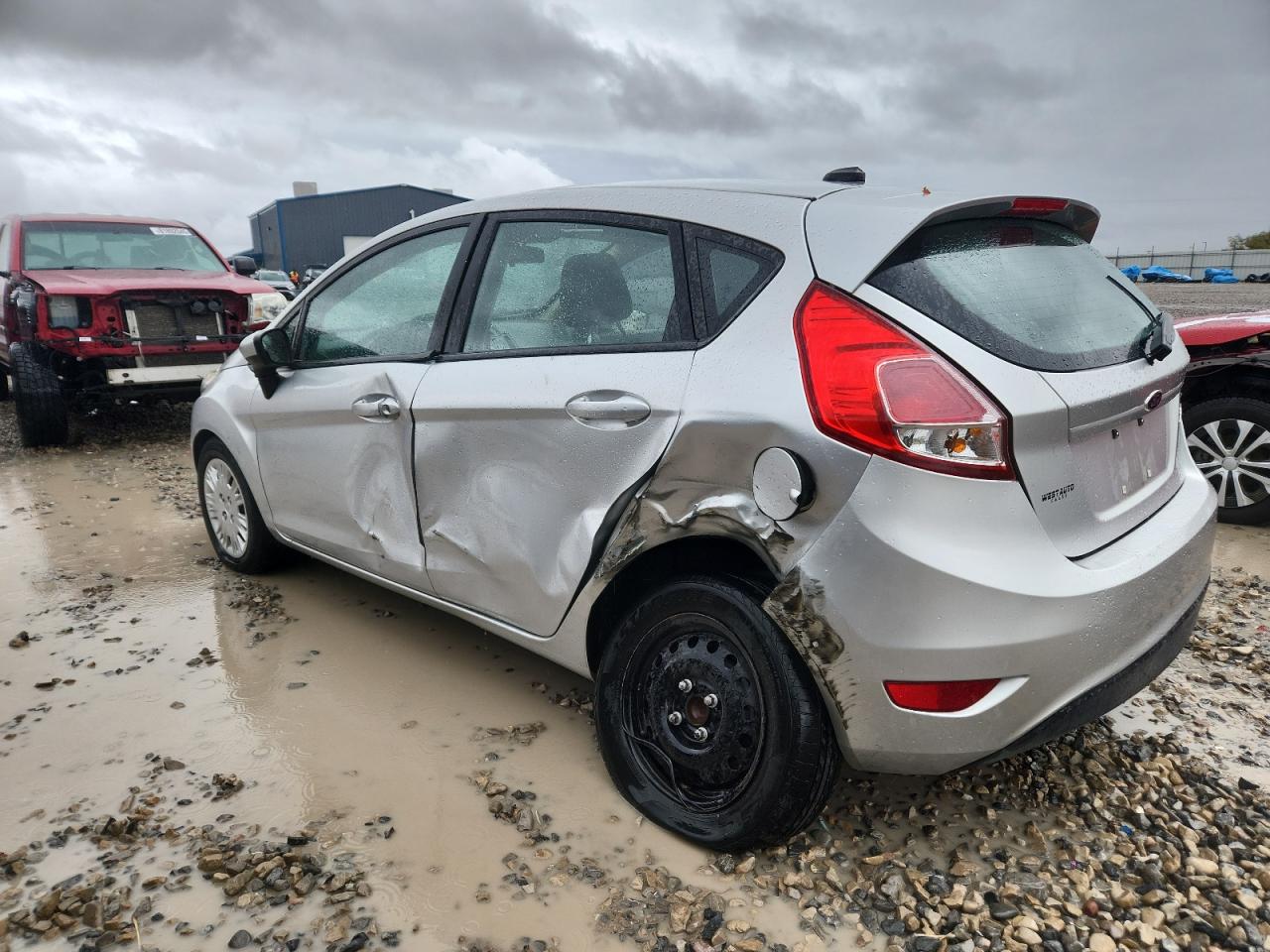 2016 FORD FIESTA S photo 2