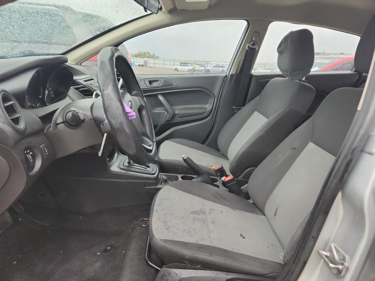 2016 FORD FIESTA S photo 7