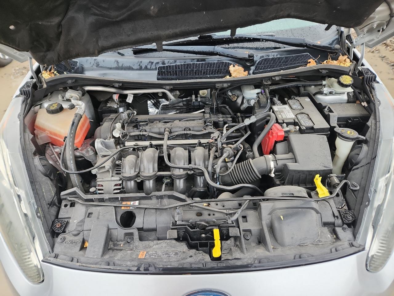 2016 FORD FIESTA S photo 11