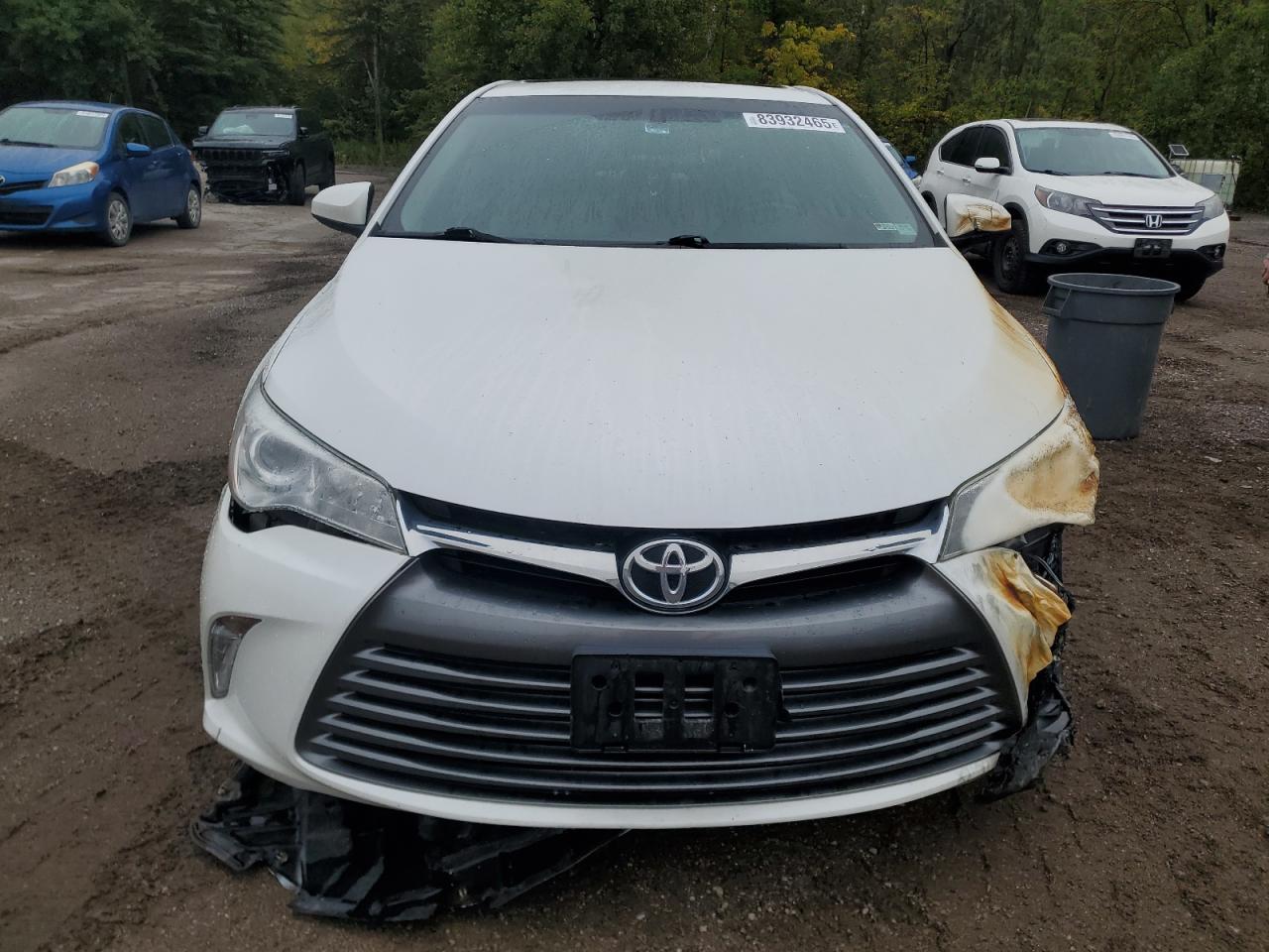 2017 TOYOTA CAMRY LE photo 5