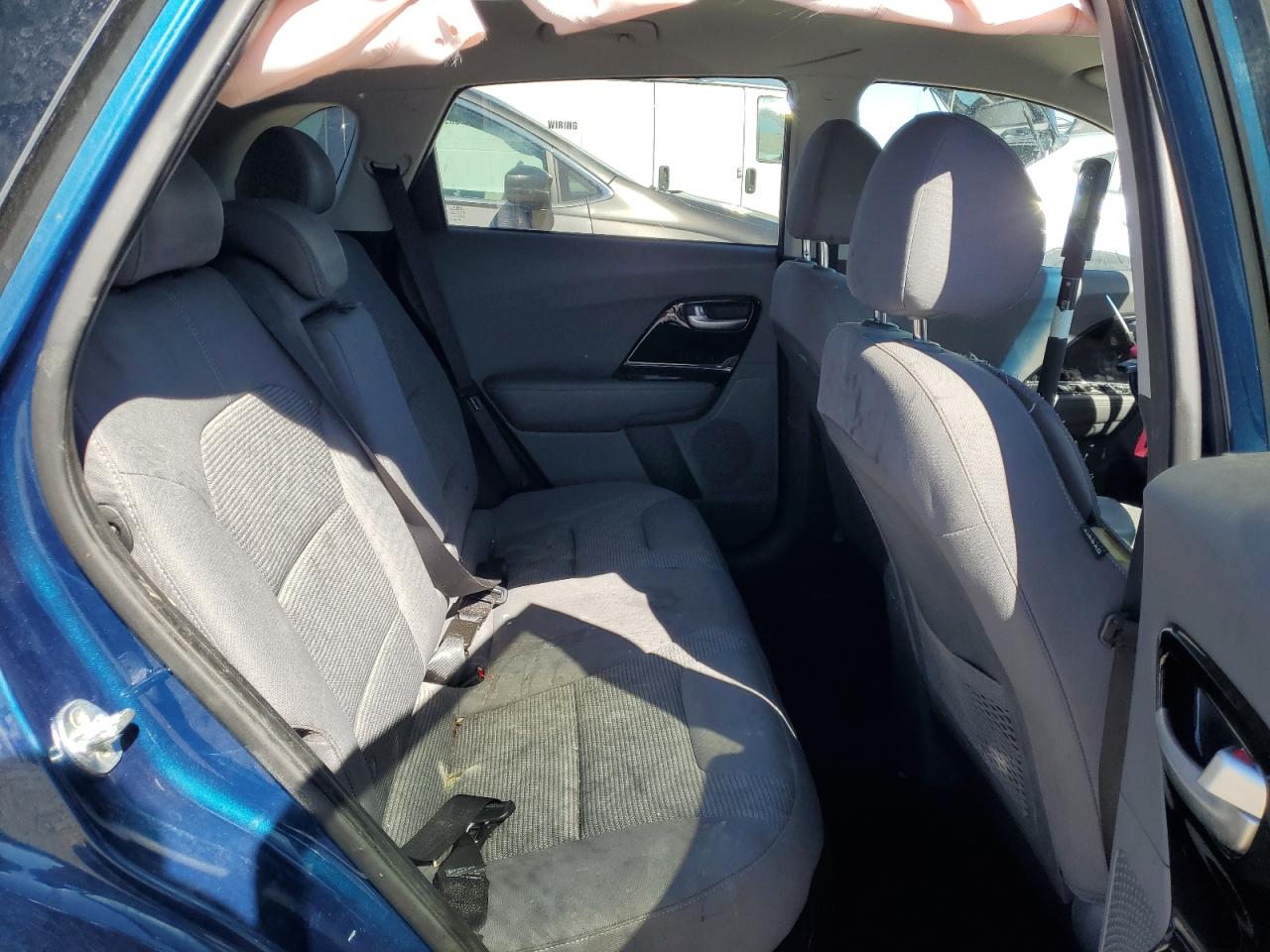 2022 KIA NIRO LXS photo 28