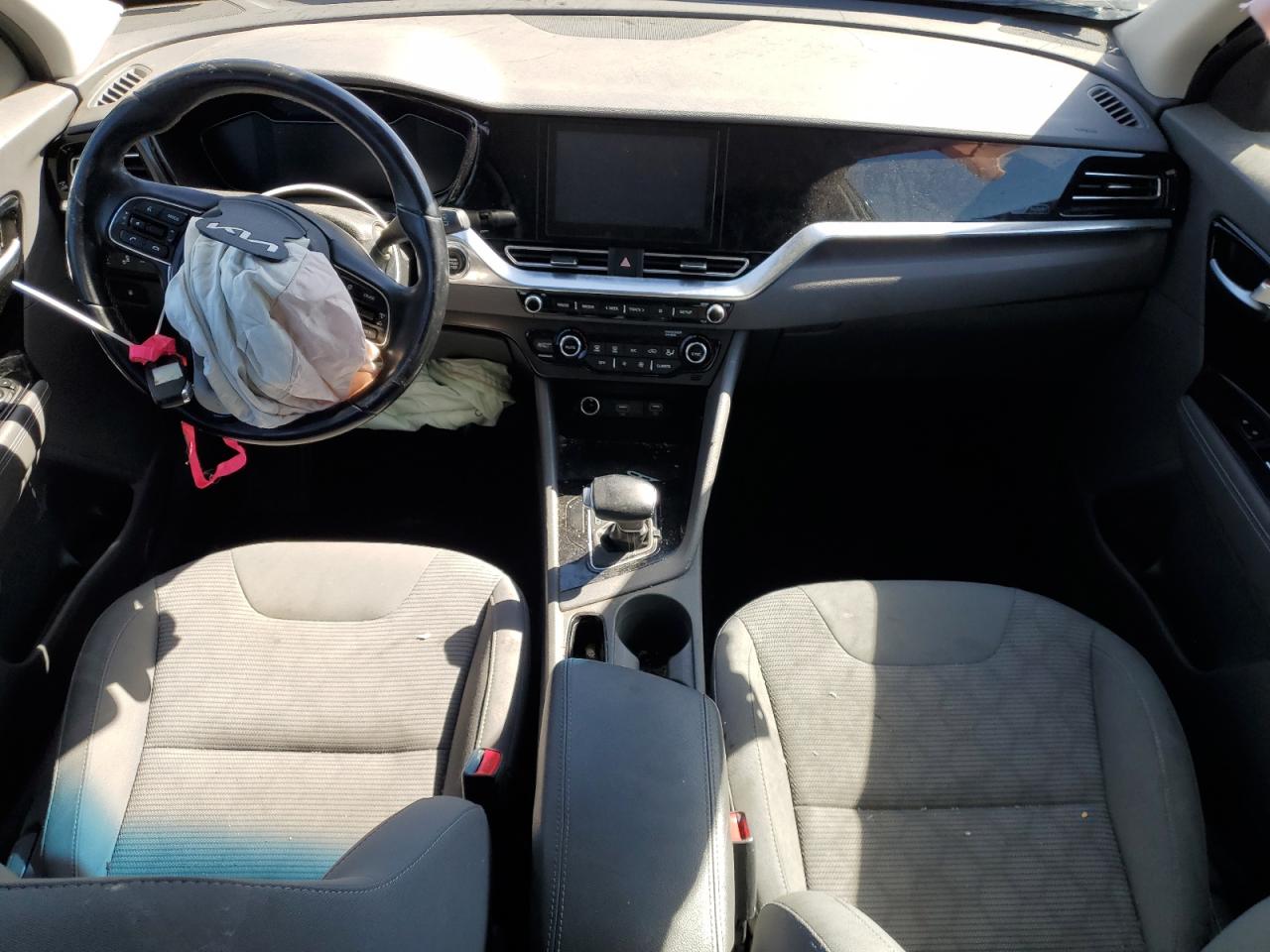 2022 KIA NIRO LXS photo 22