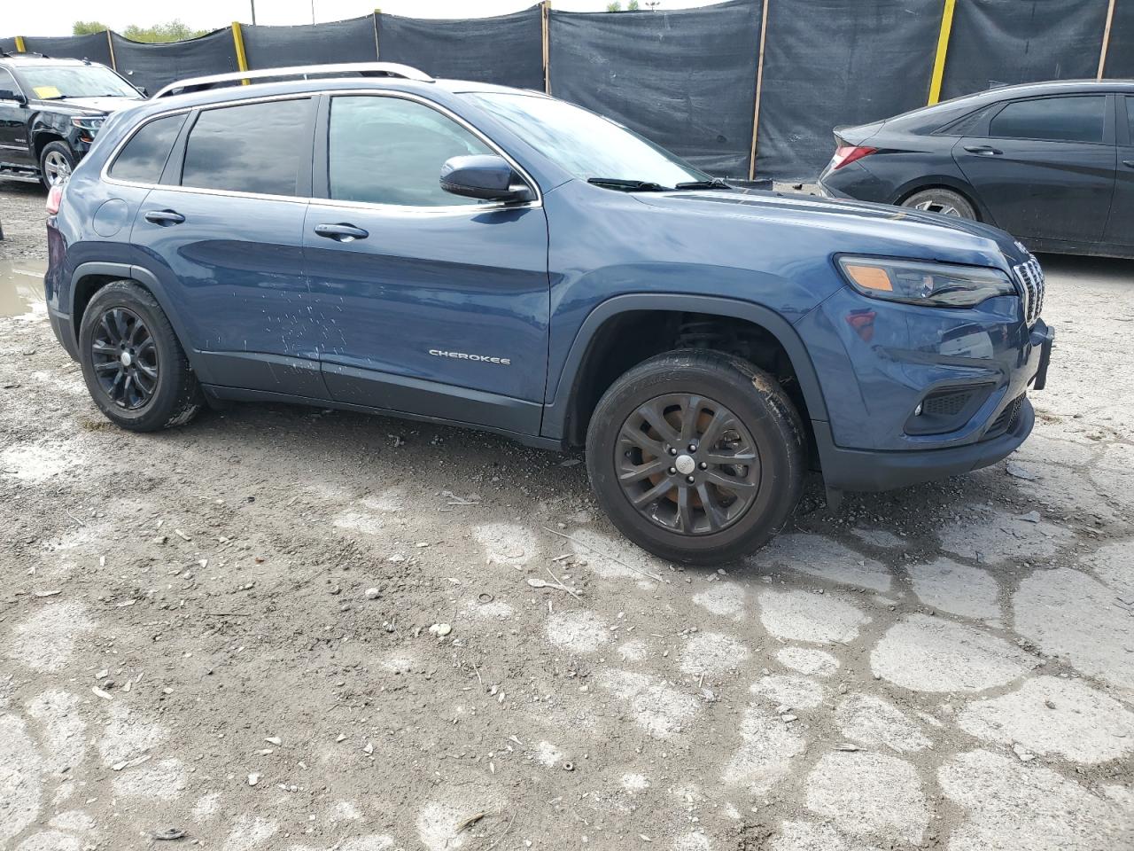2021 JEEP CHEROKEE LATITUDE LUX photo 7