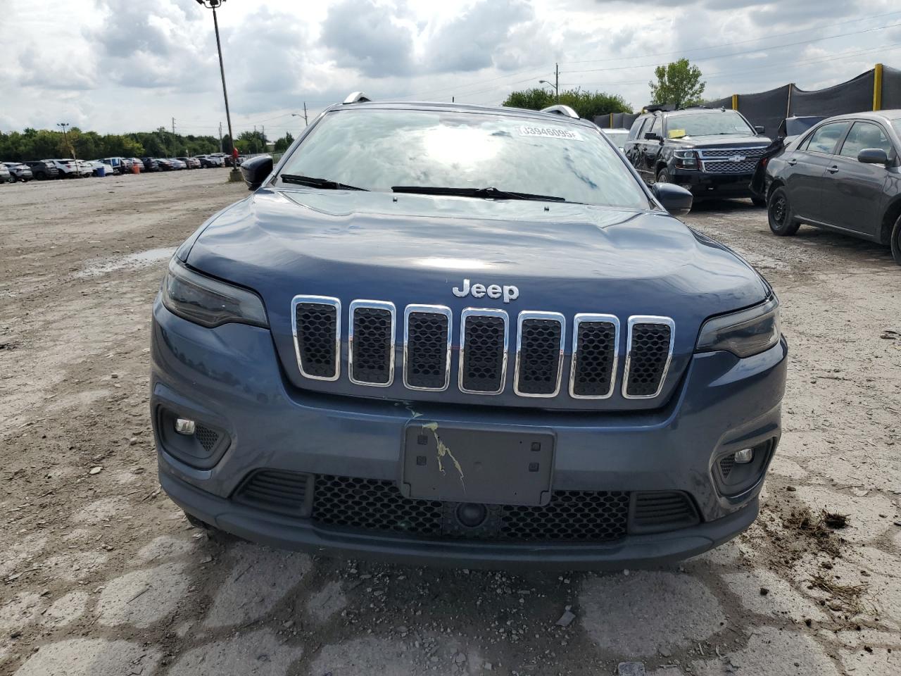 2021 JEEP CHEROKEE LATITUDE LUX photo 9