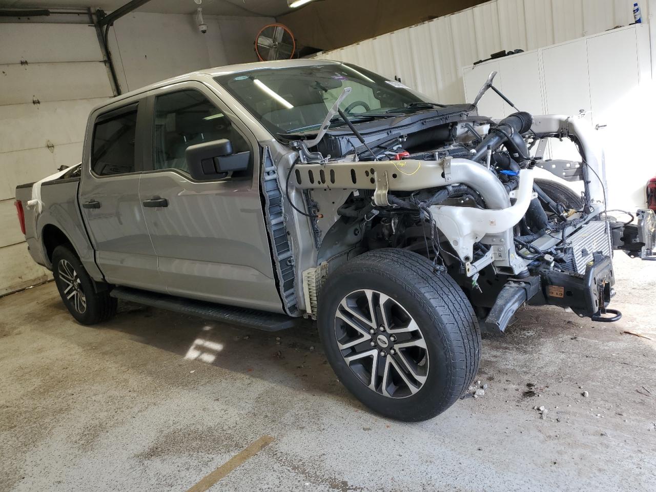 2023 FORD F150 SUPERCREW photo 4