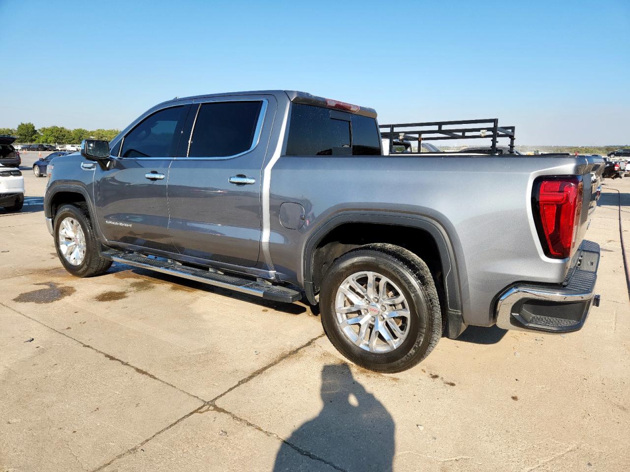 2021 GMC SIERRA C1500 SLT photo 2