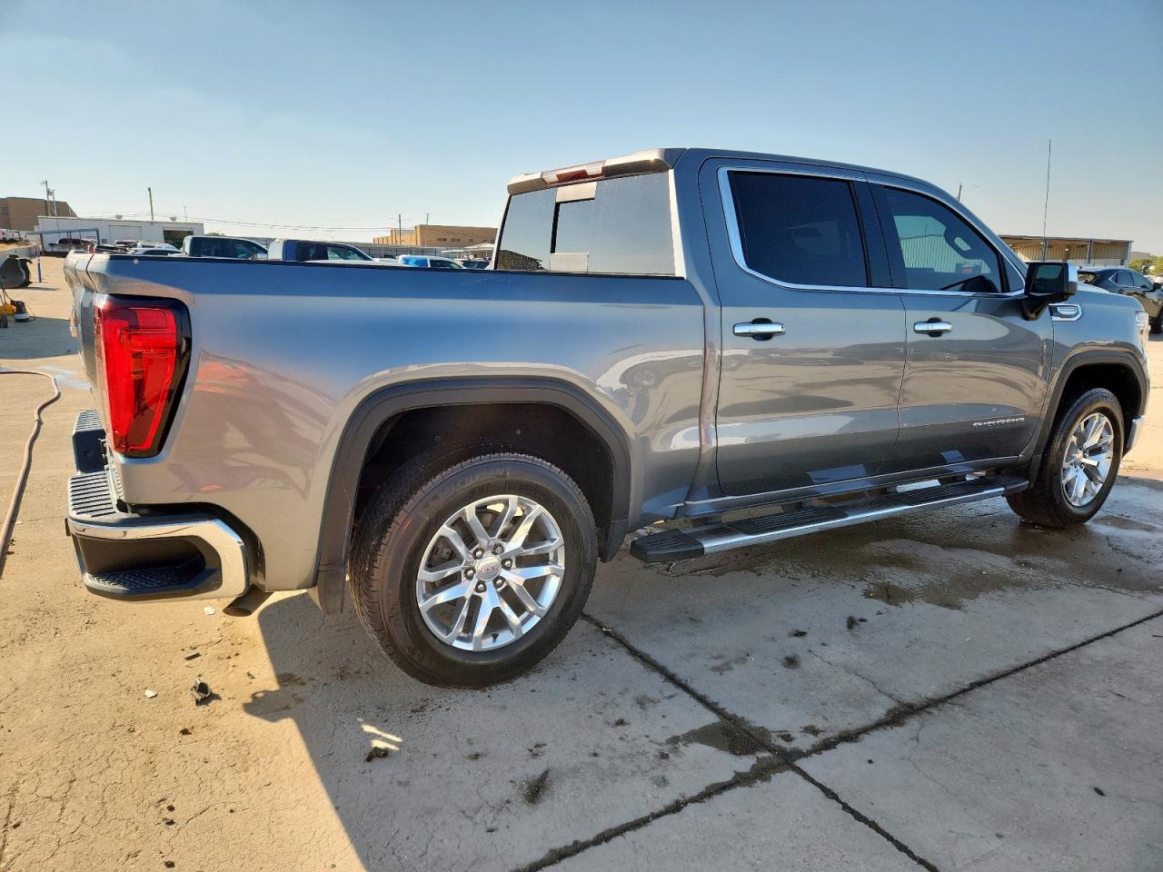 2021 GMC SIERRA C1500 SLT photo 3