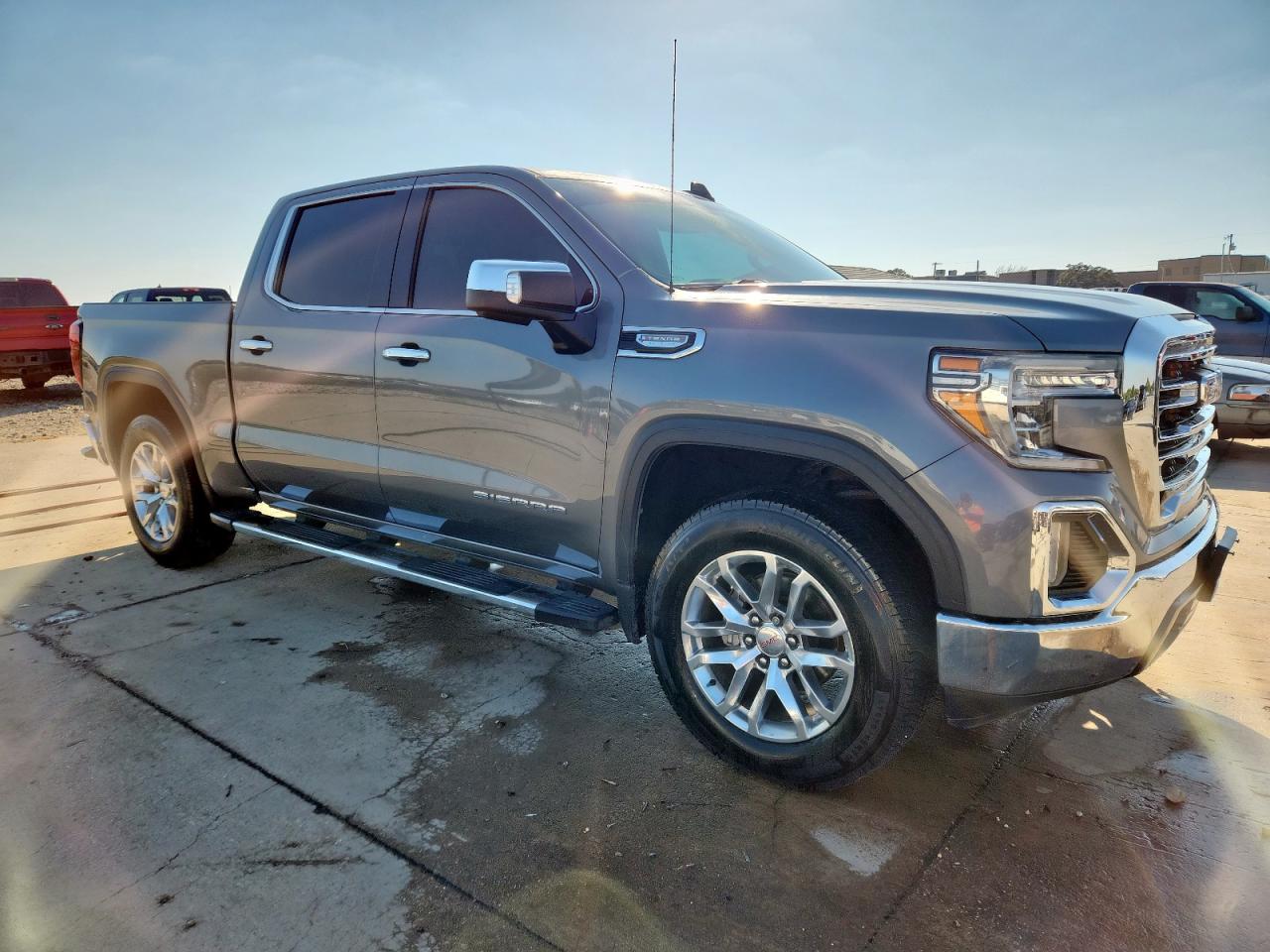 2021 GMC SIERRA C1500 SLT photo 4
