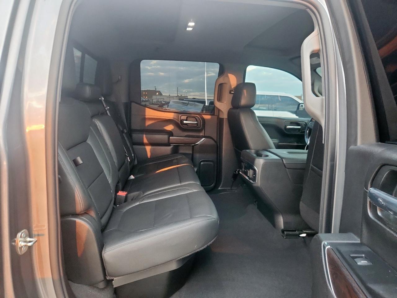 2021 GMC SIERRA C1500 SLT photo 10