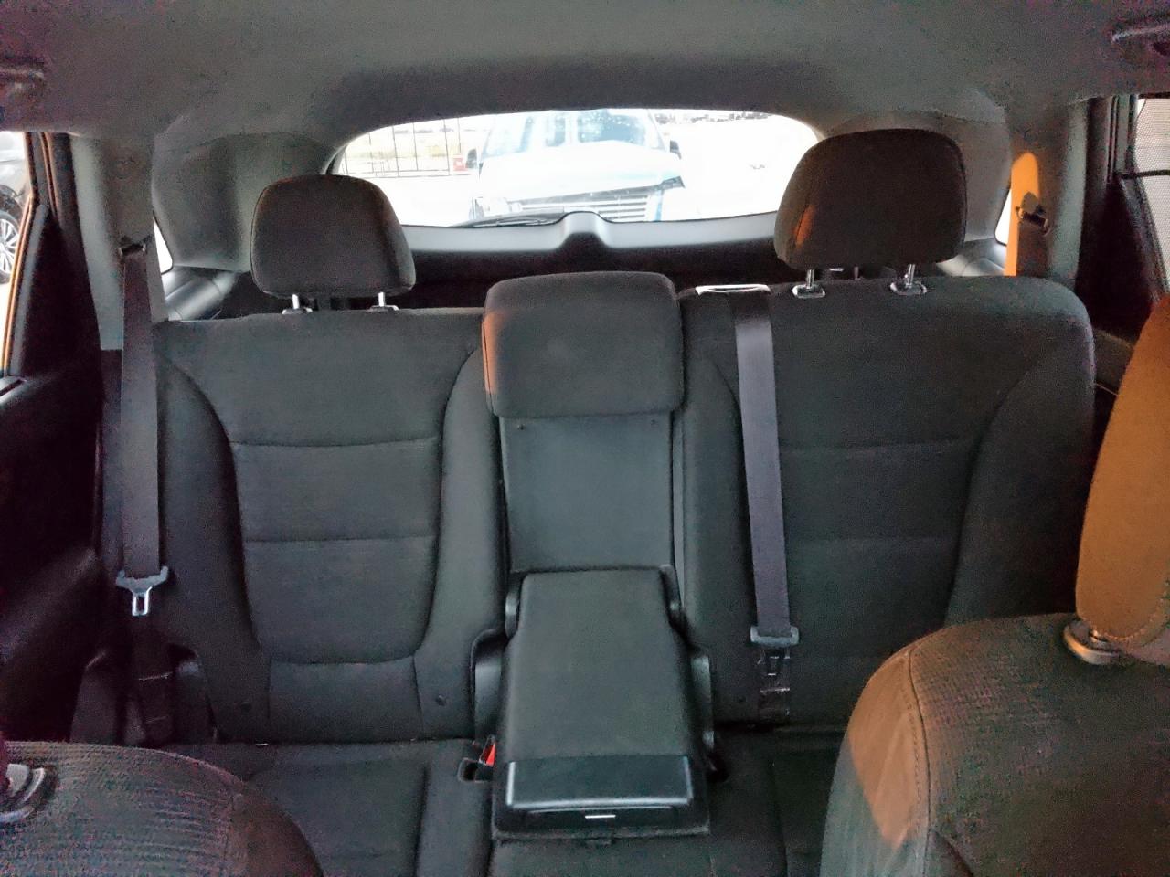 2015 KIA SORENTO LX photo 19