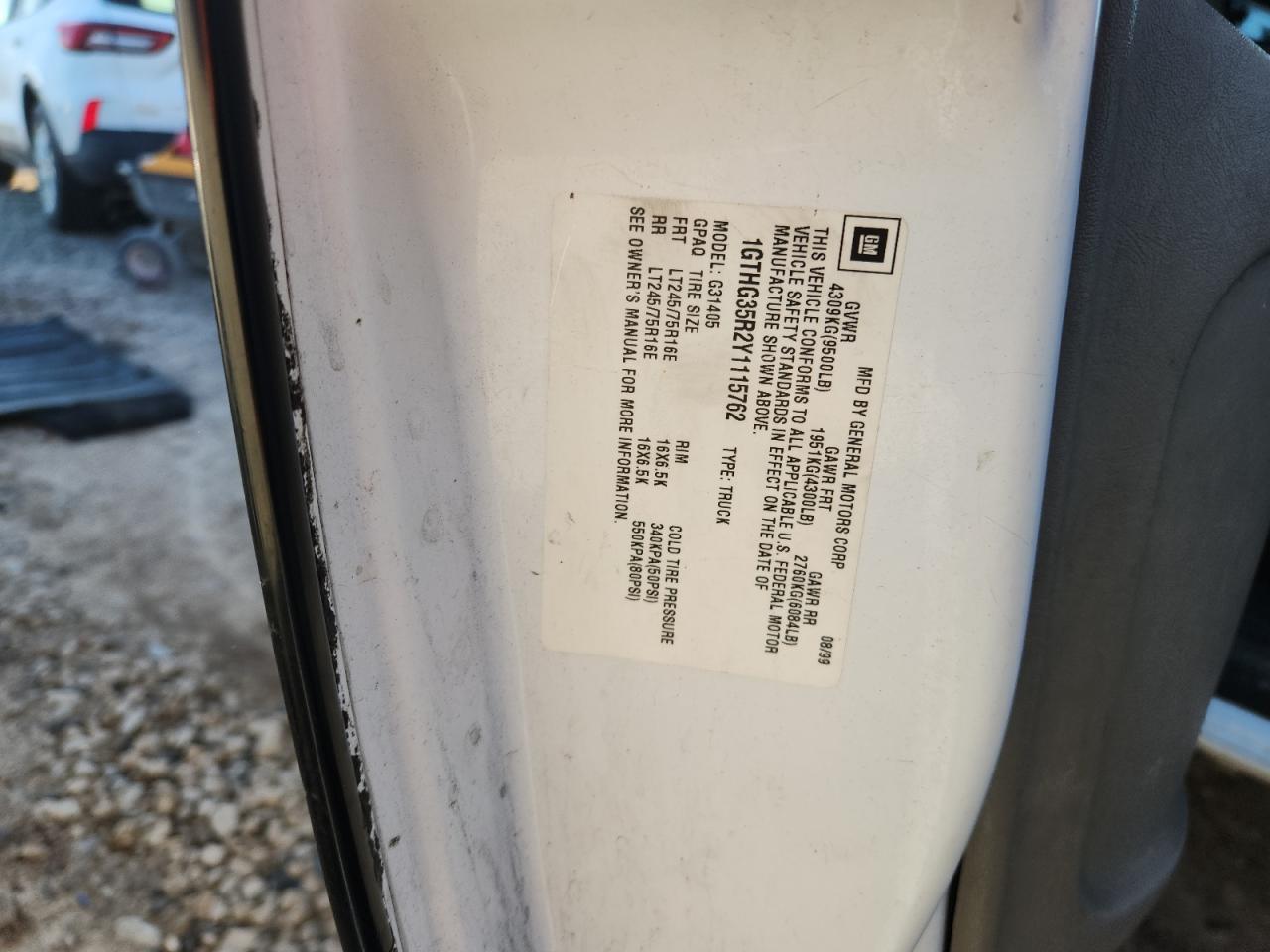 2000 GMC SAVANA G3500 photo 23