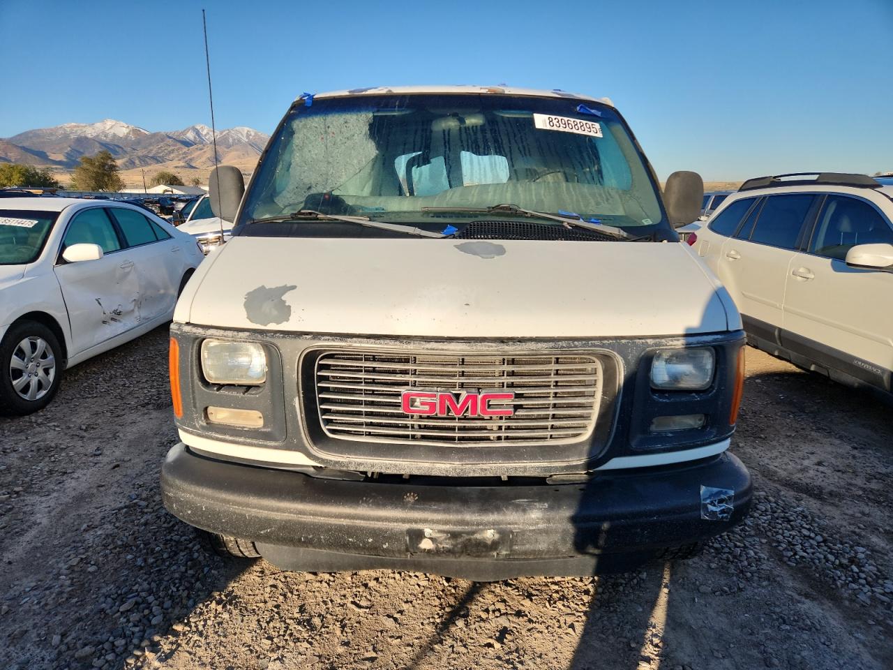 2000 GMC SAVANA G3500 photo 9