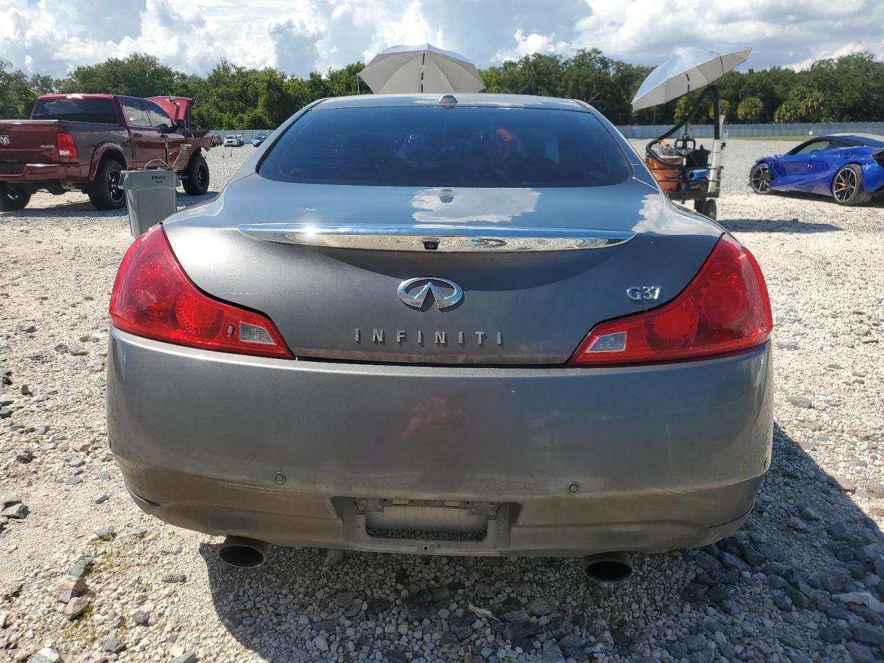 2012 INFINITI G37 COUPE BASE photo 11