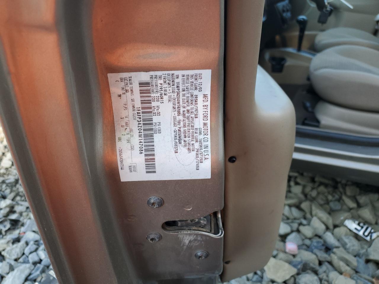 2004 FORD FOCUS SE COMFORT photo 34