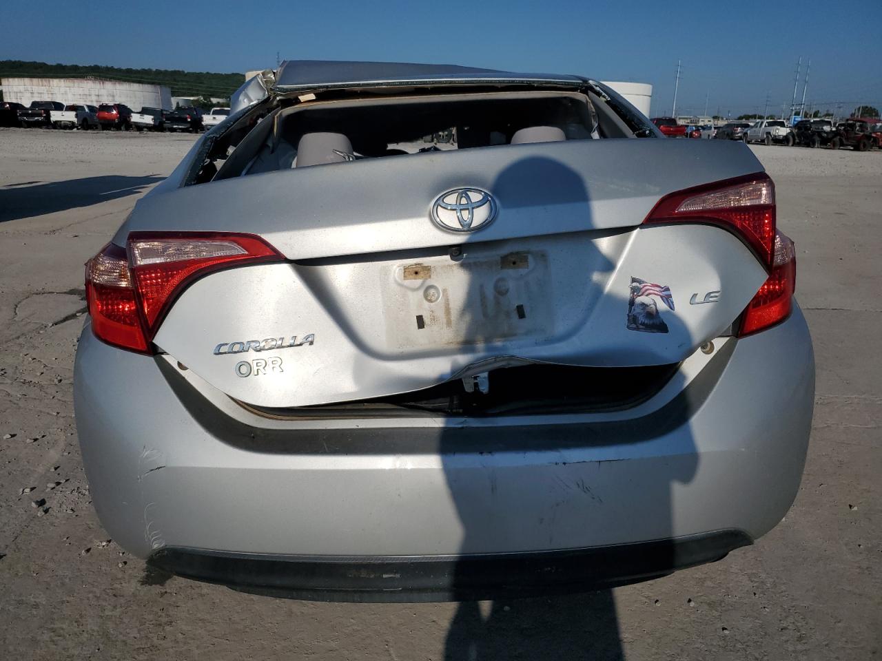 2017 TOYOTA COROLLA L photo 11