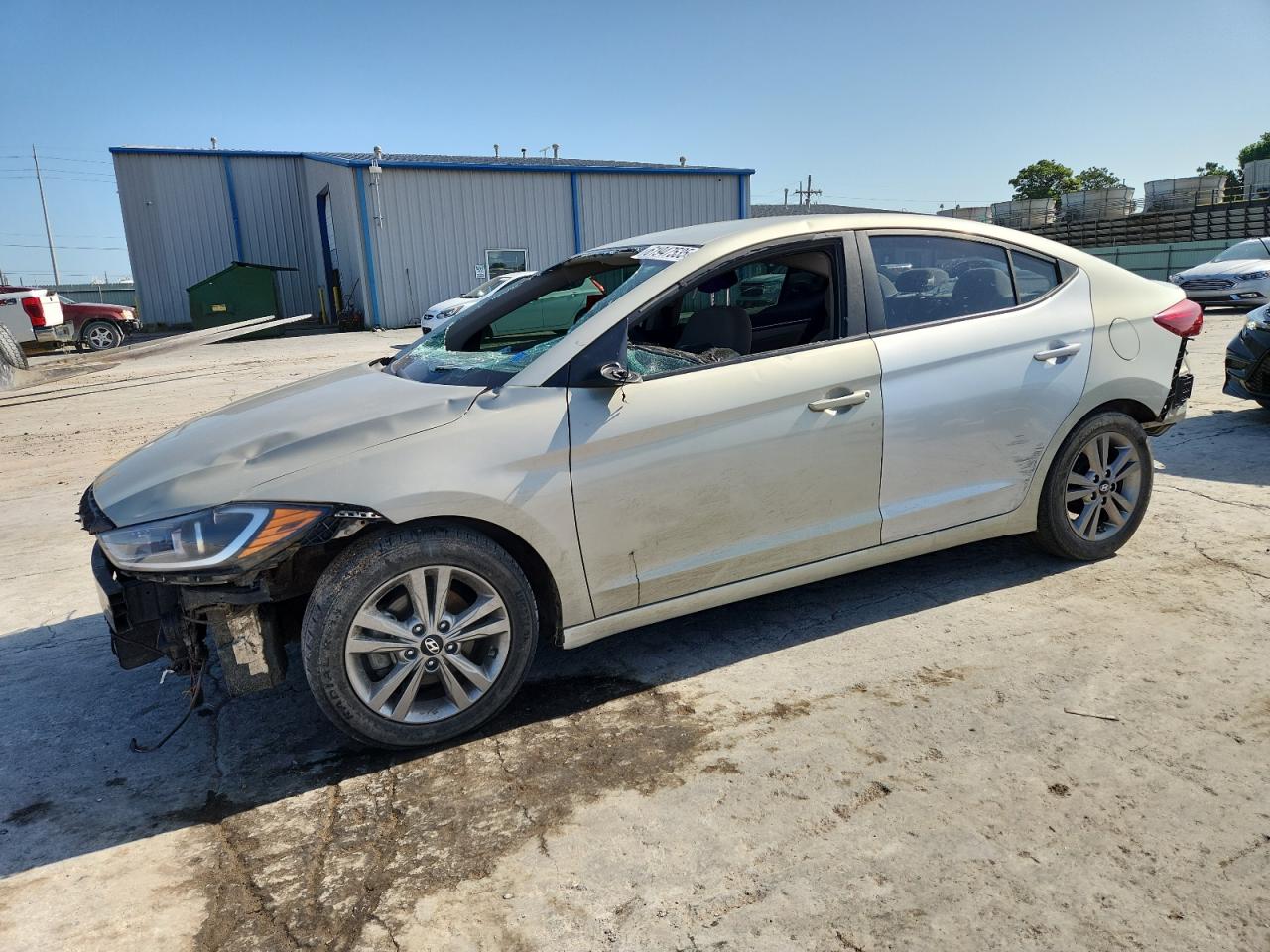 2017 HYUNDAI ELANTRA