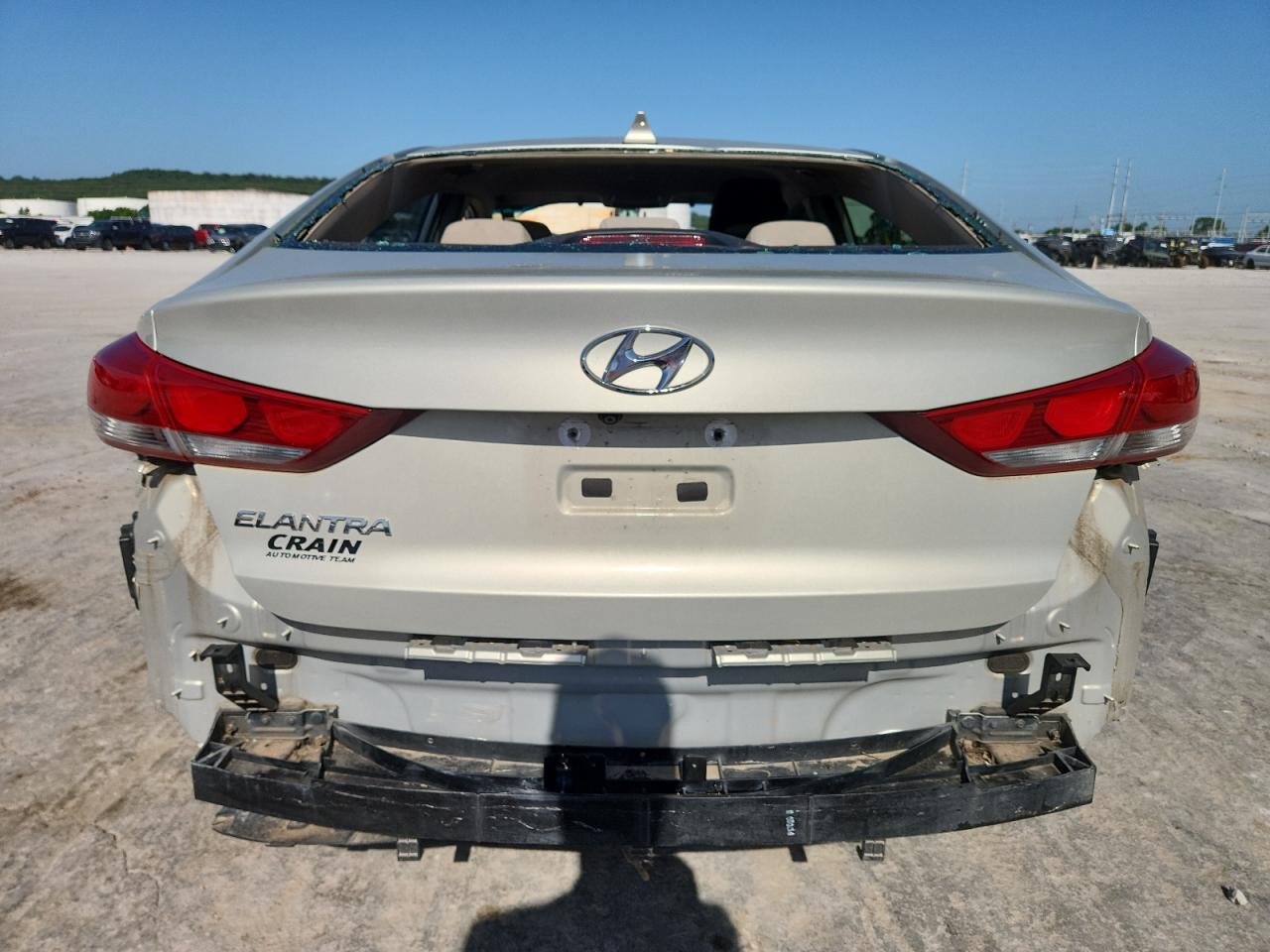 2017 HYUNDAI ELANTRA SE photo 11