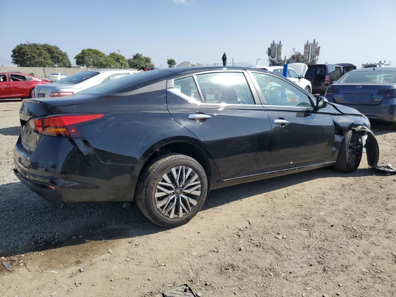 2025 NISSAN ALTIMA SV photo 5