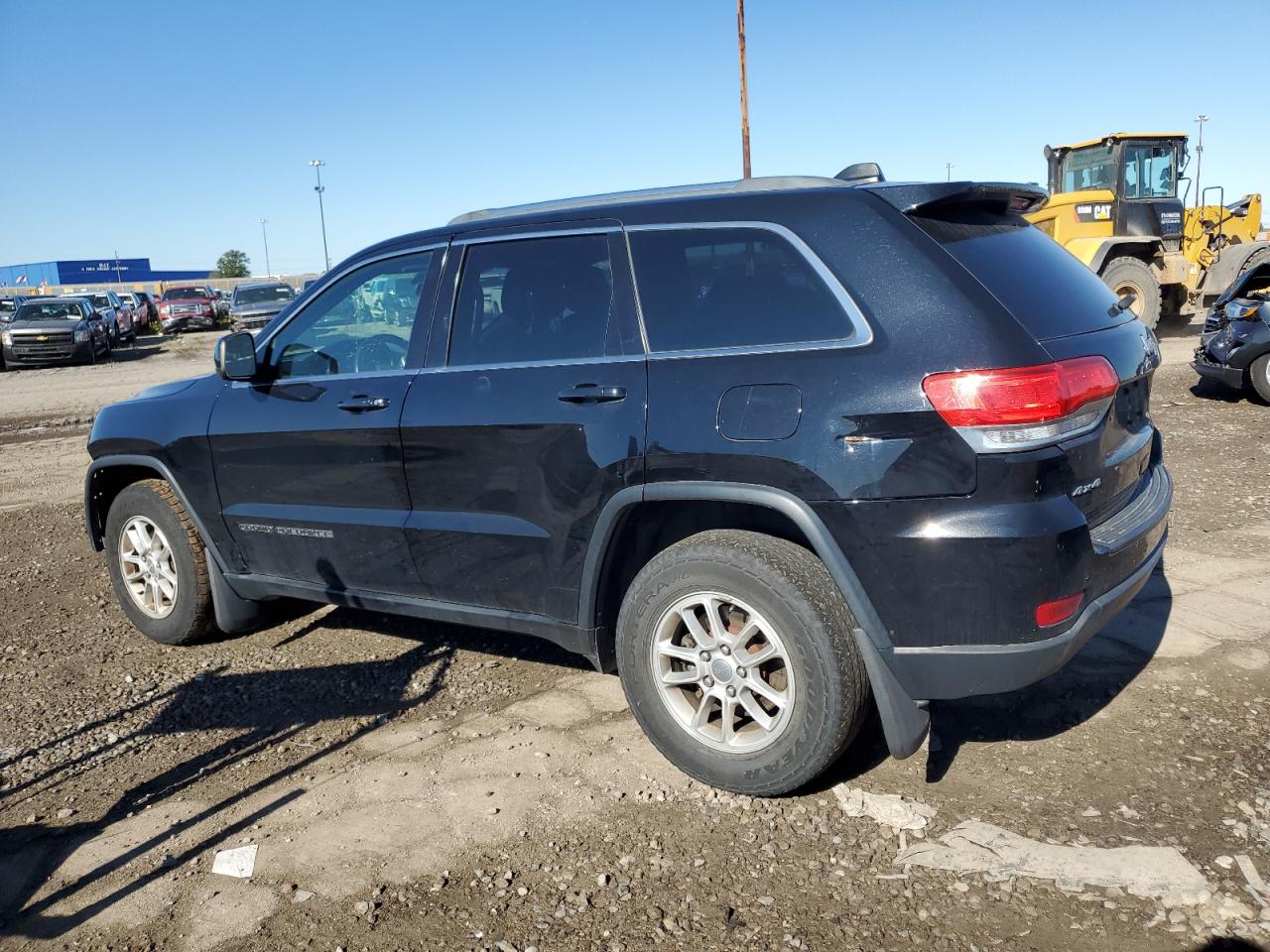 2018 JEEP GRAND CHEROKEE LAREDO photo 3