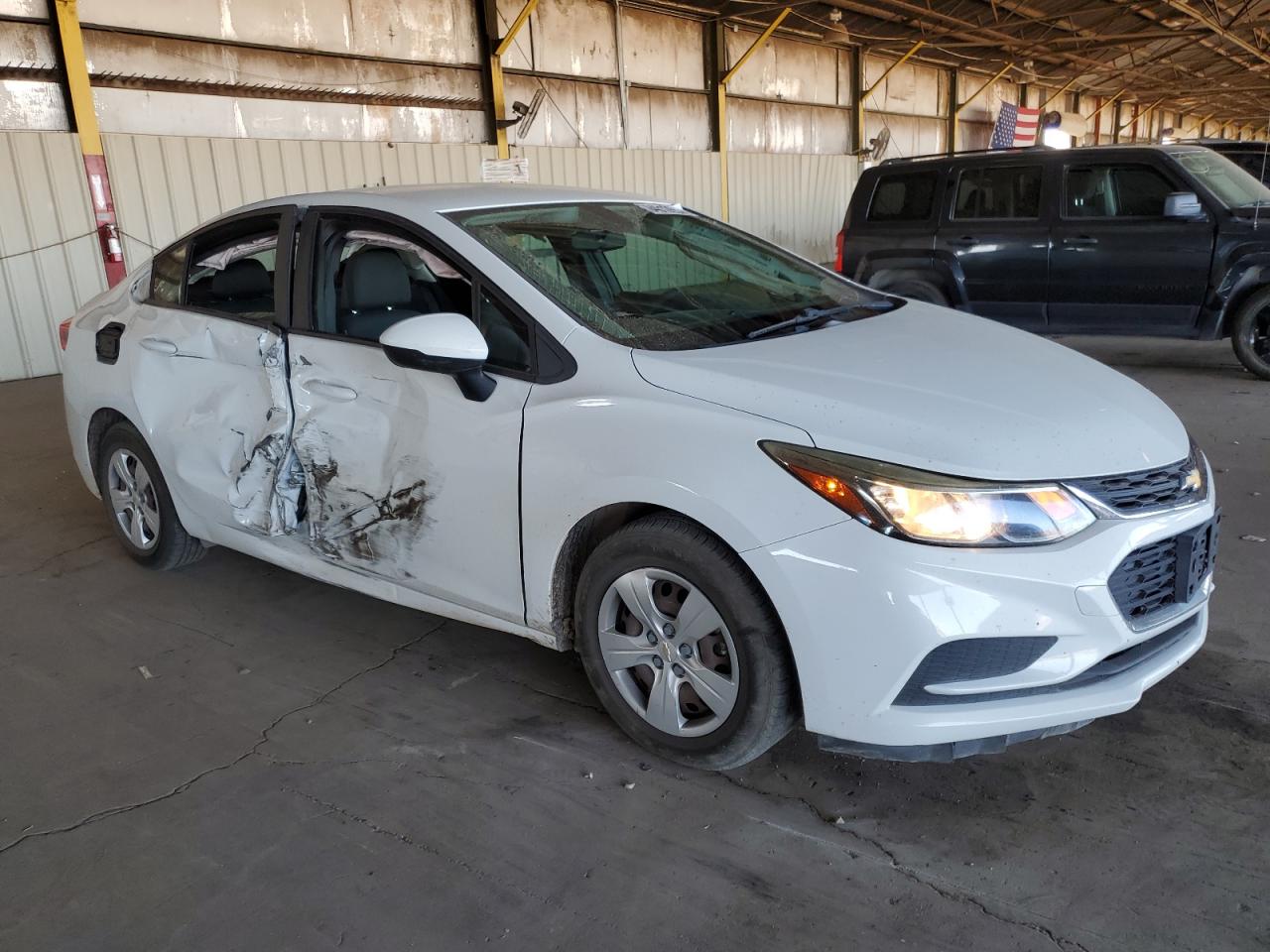 2016 CHEVROLET CRUZE LS photo 4