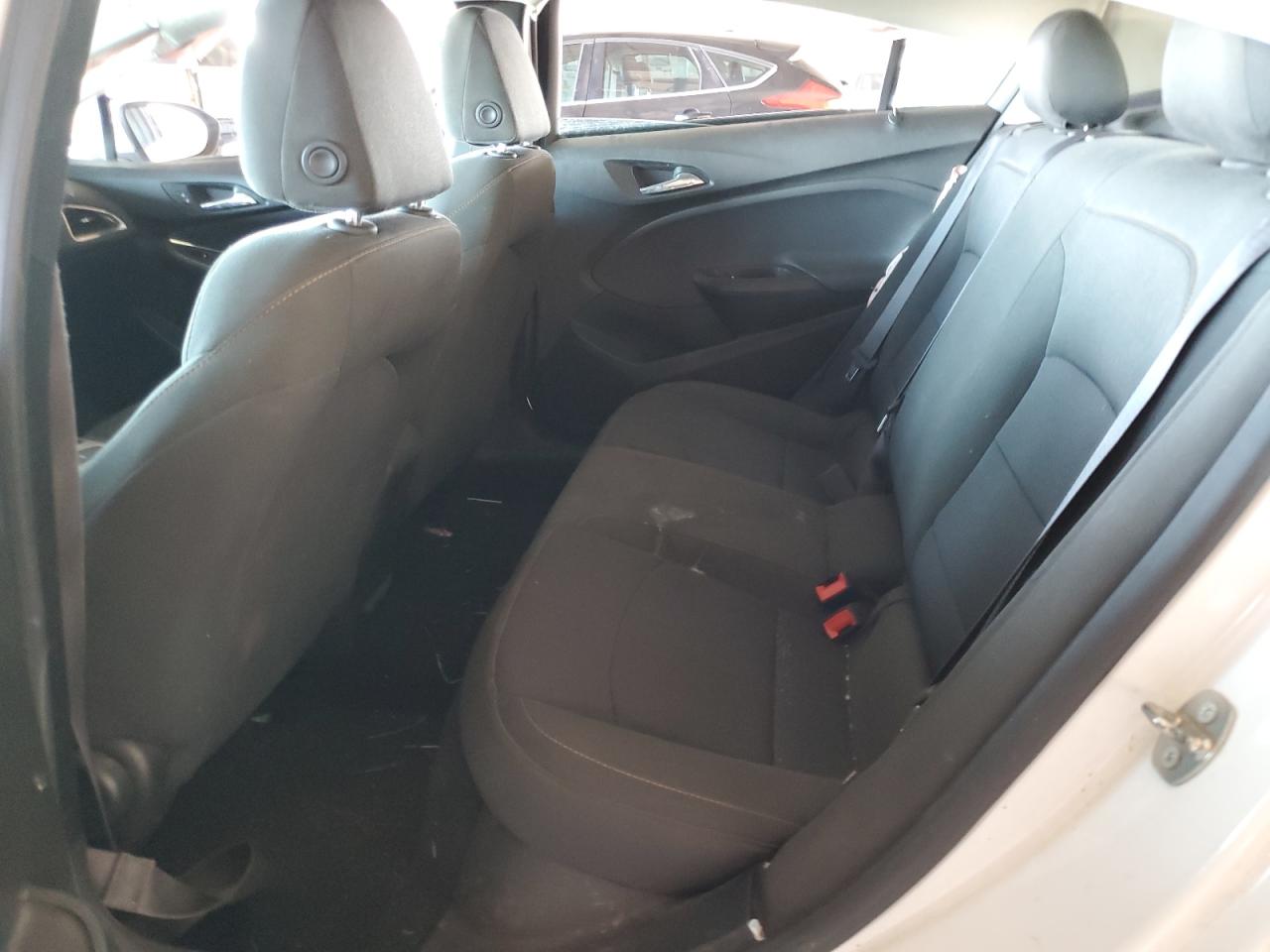 2016 CHEVROLET CRUZE LS photo 10