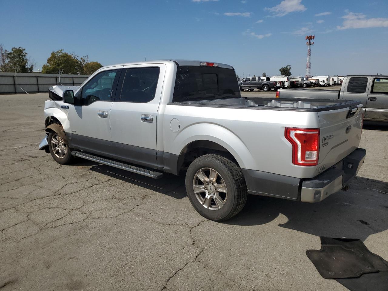 2015 FORD F150 SUPERCREW photo 4