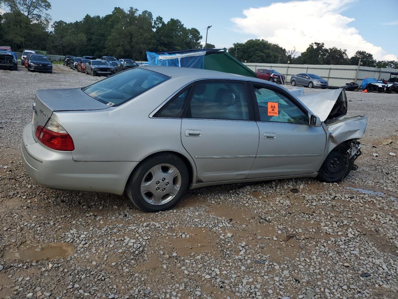 2001 TOYOTA AVALON XL photo 5