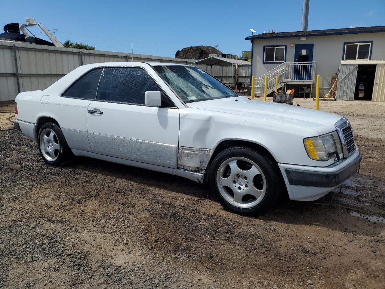 1992 MERCEDES-BENZ 300 CE photo 4