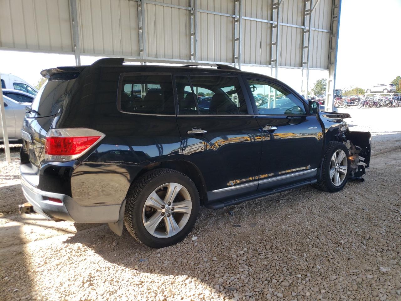 2013 TOYOTA HIGHLANDER LIMITED photo 5