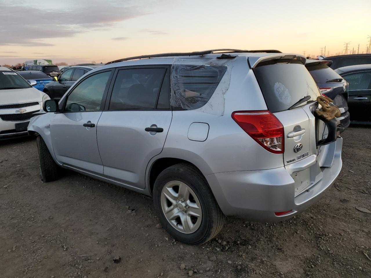 2007 TOYOTA RAV4 photo 3