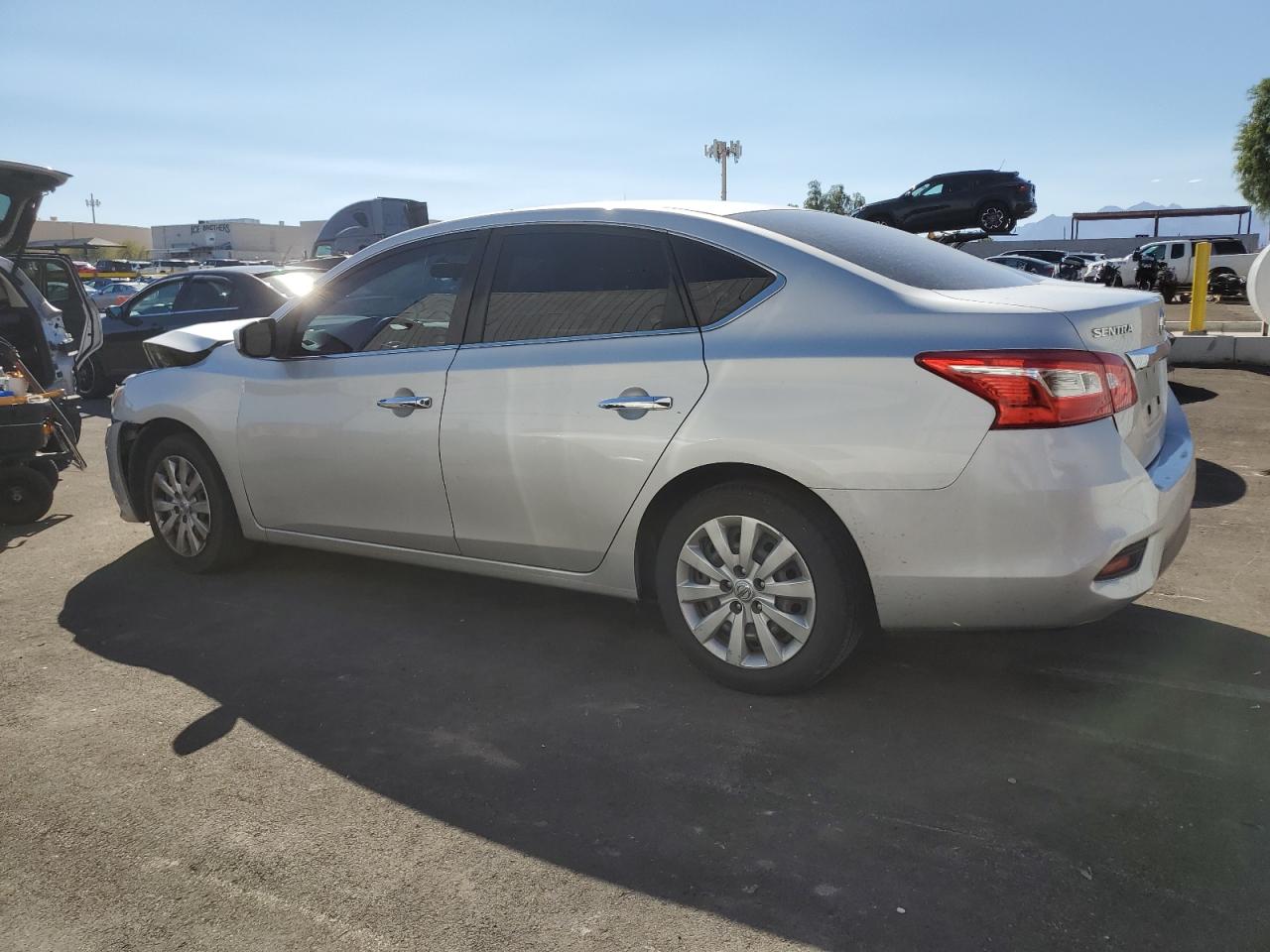 2018 NISSAN SENTRA S photo 2