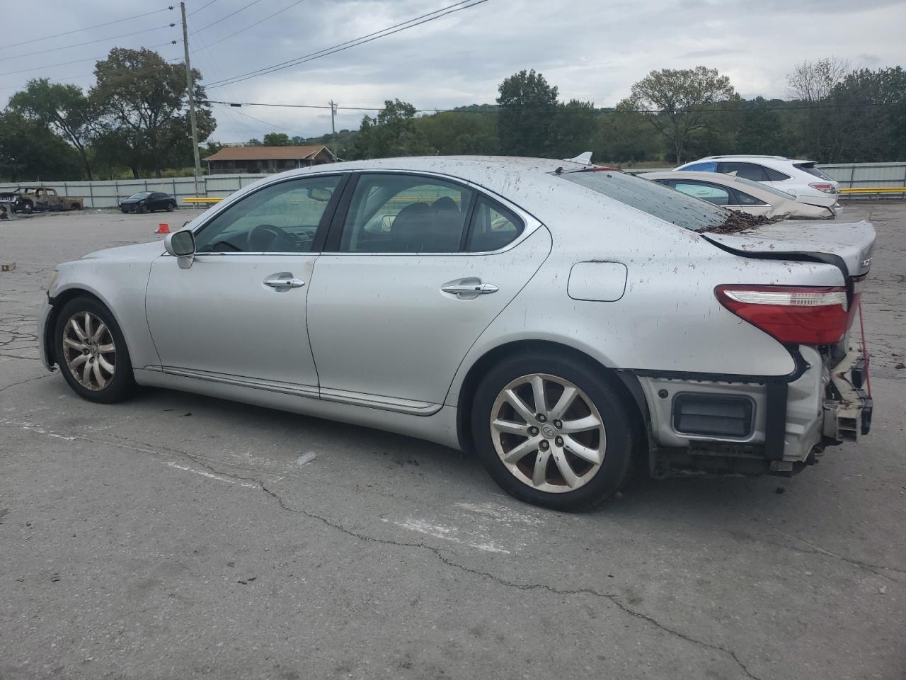 2007 LEXUS LS 460 photo 3