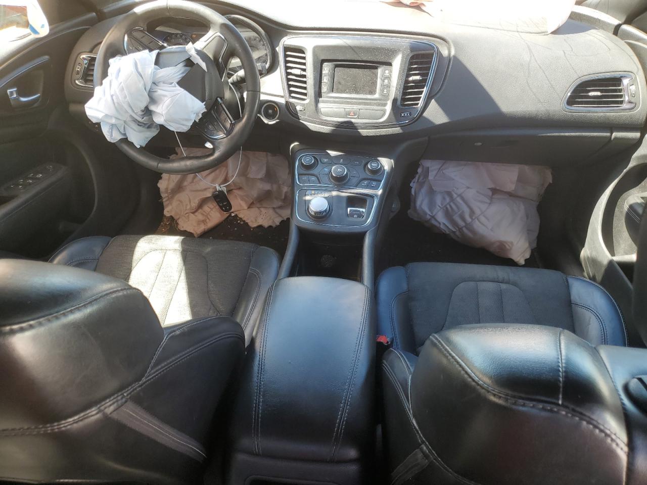 2016 CHRYSLER 200 S photo 15