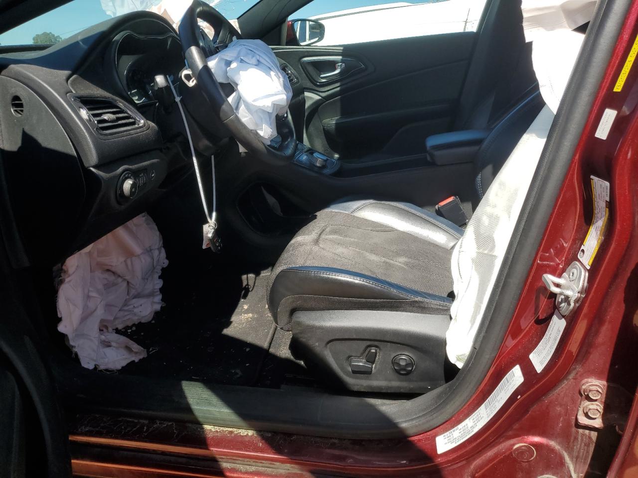 2016 CHRYSLER 200 S photo 13