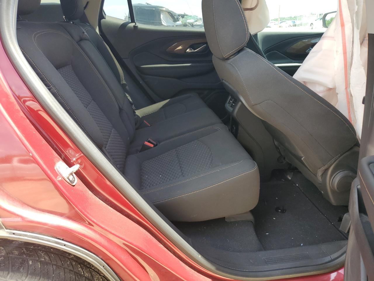 2018 GMC TERRAIN SLE photo 11