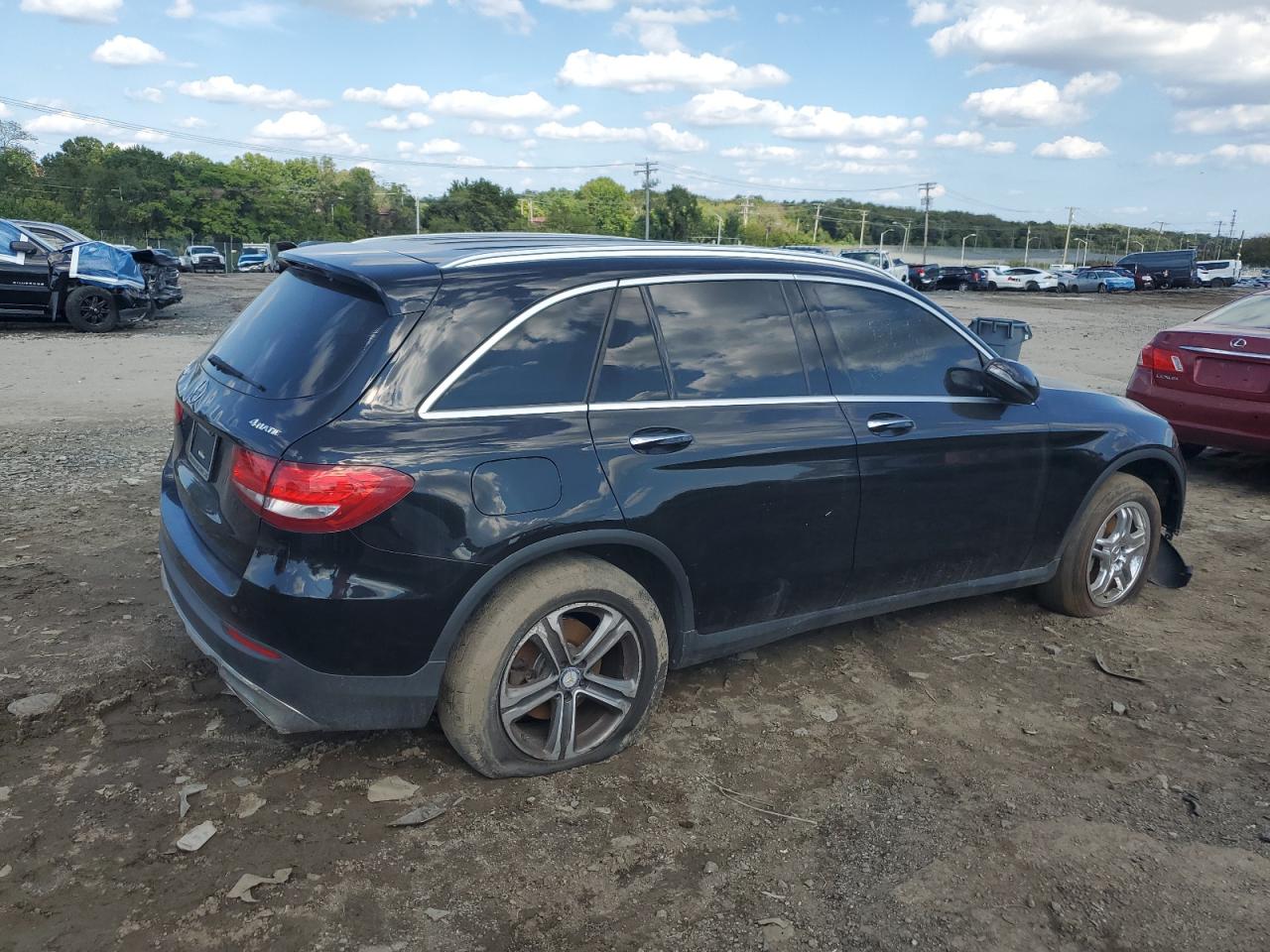 2016 MERCEDES-BENZ GLC 300 4MATIC photo 5