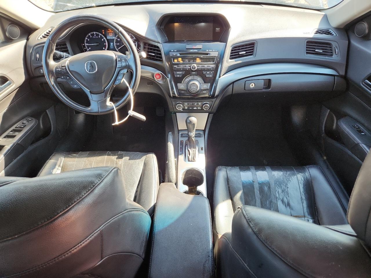 2013 ACURA ILX 20 TECH photo 29