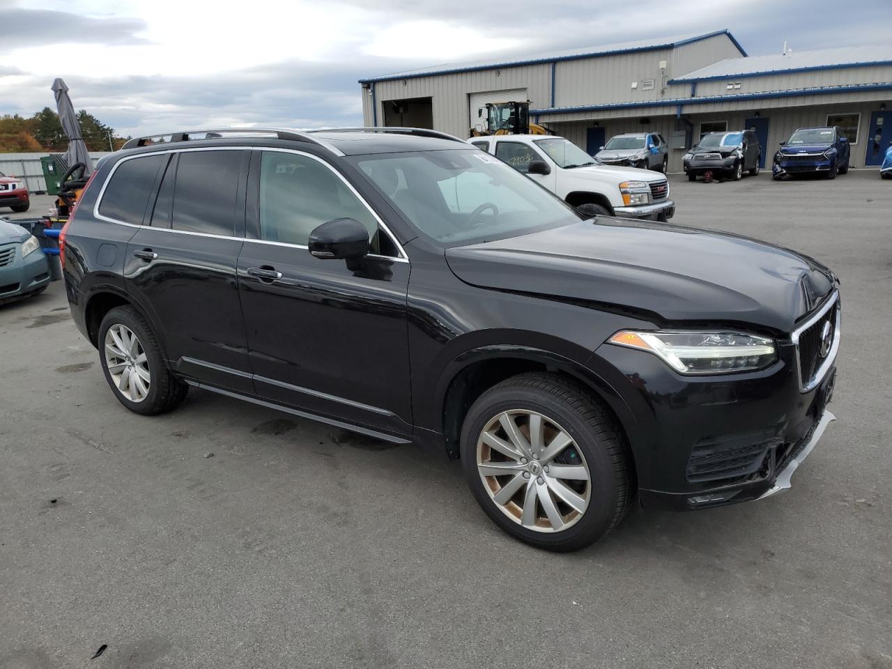 2016 VOLVO XC90 T6 photo 7