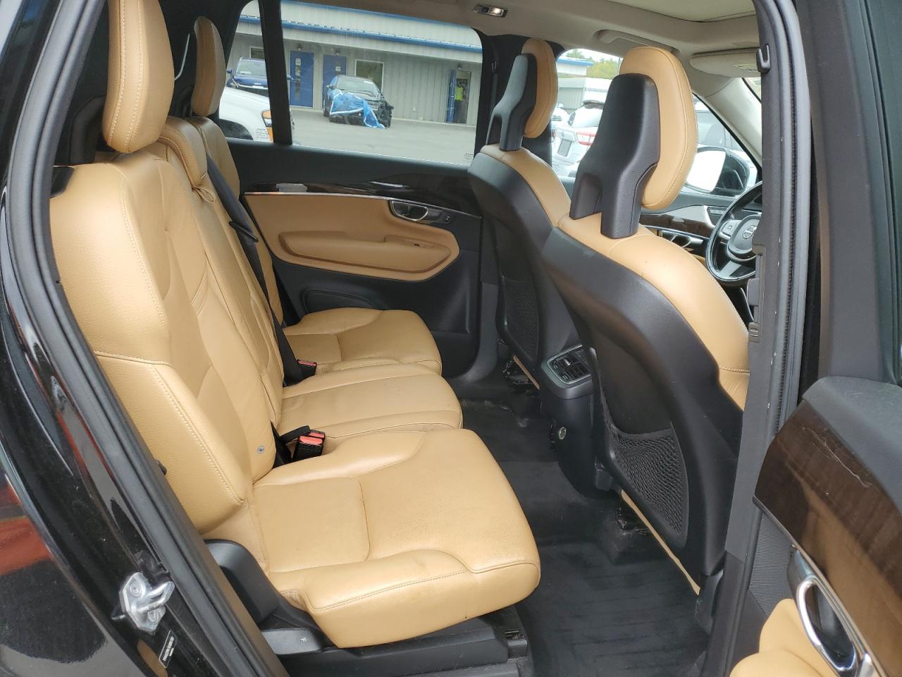 2016 VOLVO XC90 T6 photo 21