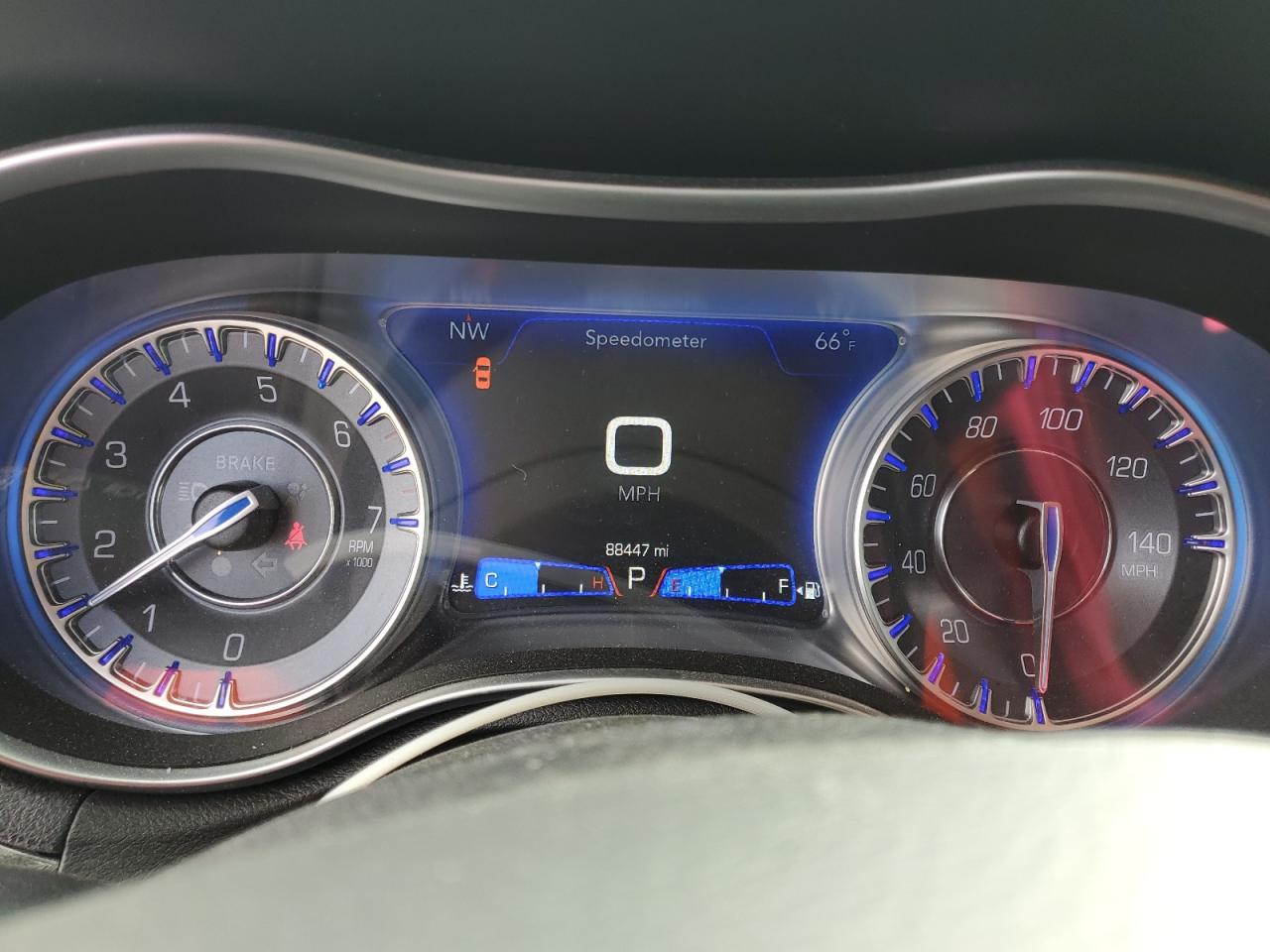 2022 CHRYSLER 300 TOURING photo 9