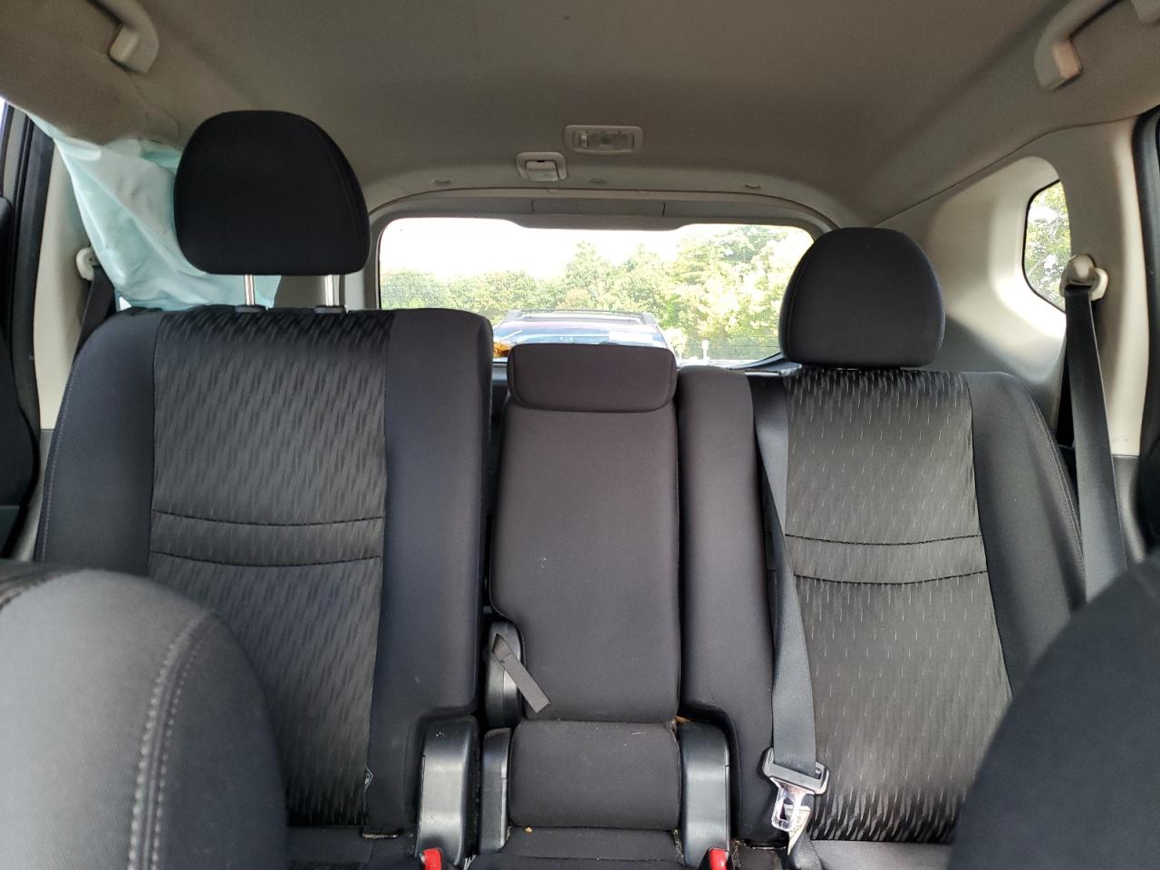 2019 NISSAN ROGUE S photo 19