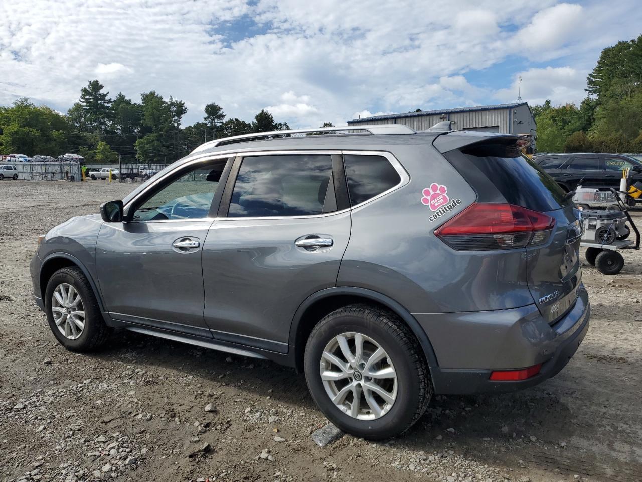 2019 NISSAN ROGUE S photo 3
