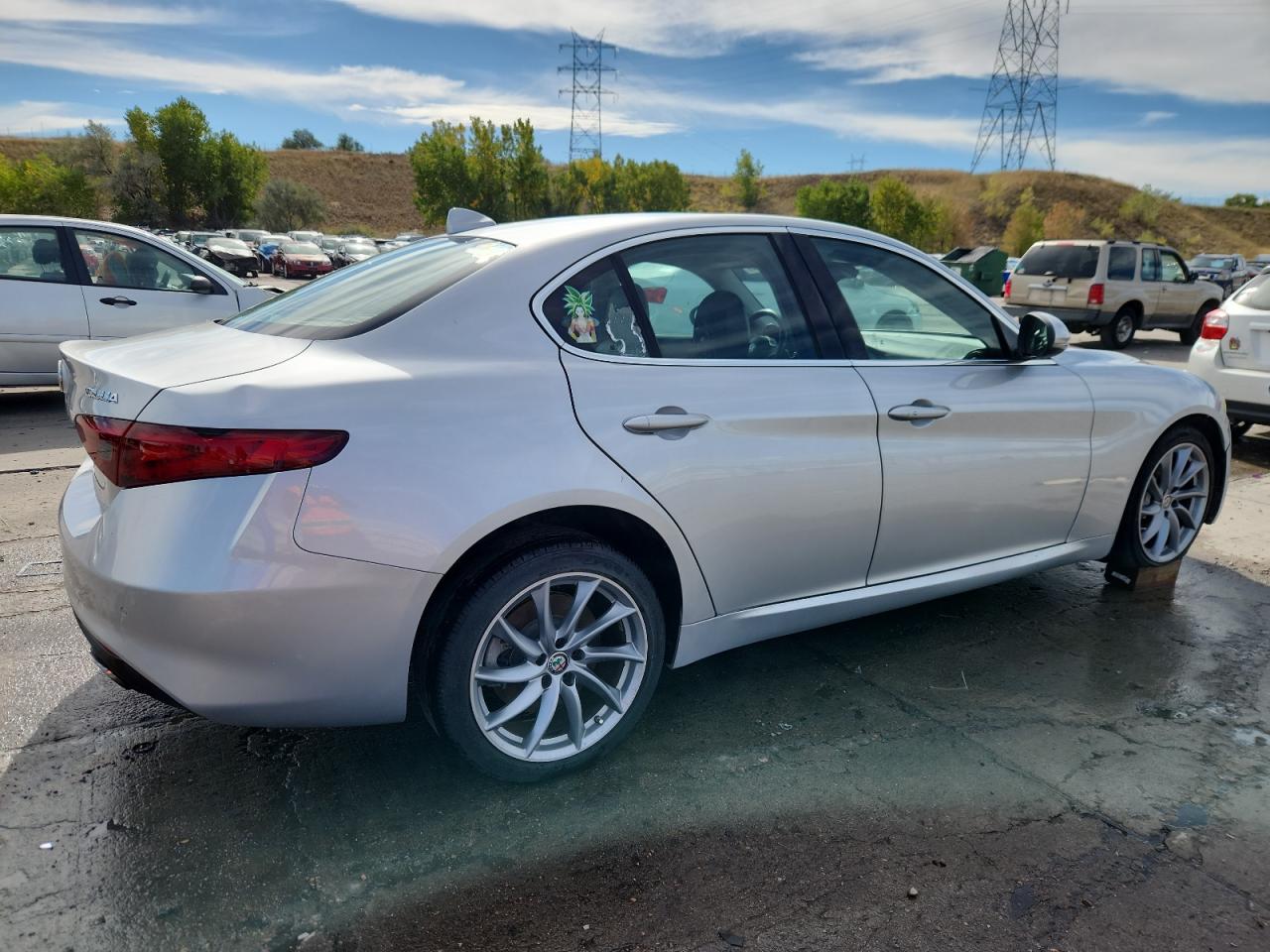 2017 ALFA ROMEO GIULIA Q4 photo 5