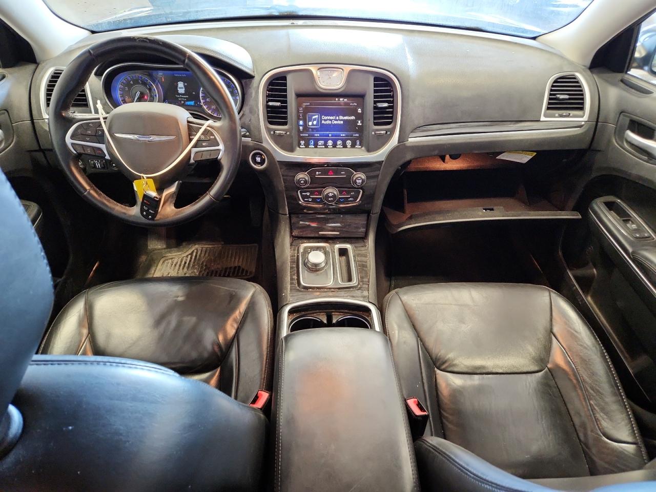 2016 CHRYSLER 300 LIMITED photo 15