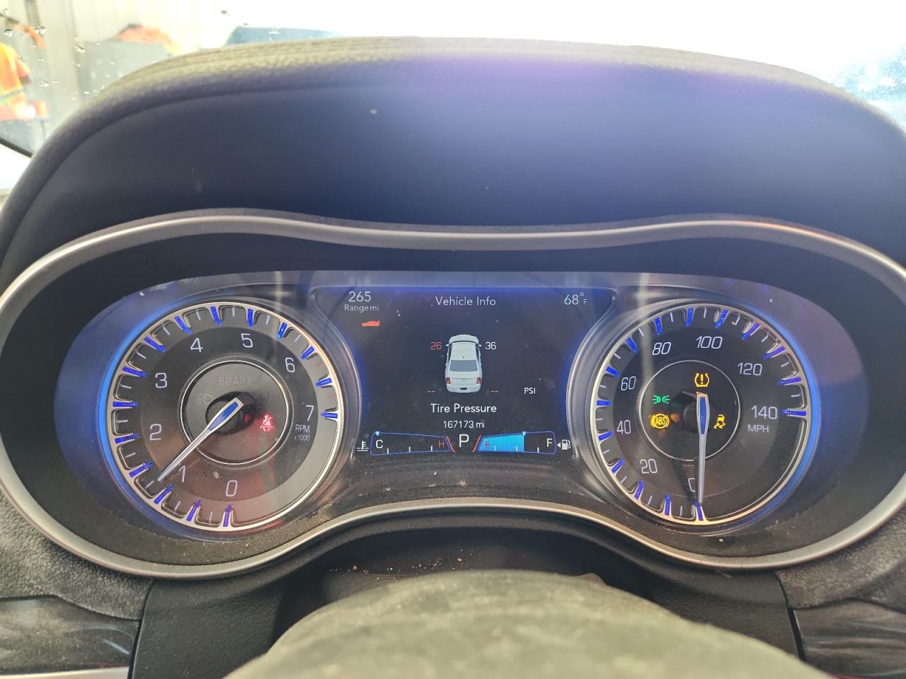 2016 CHRYSLER 300 LIMITED photo 17